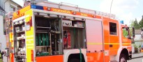 Feuerwehrfahrzeug orange